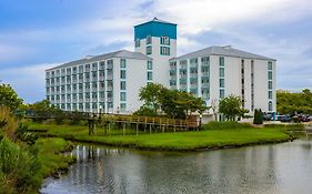 Coconut Malorie Resort Hotel, Ascend Hotel Collection